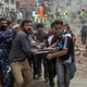 Illustration for article titled Photos from the devastating 7.8 magnitude earthquake in Nepal